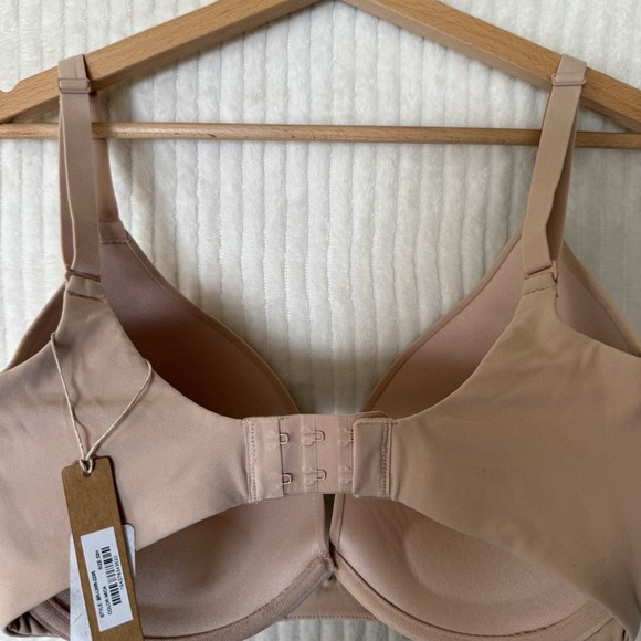 Skims Fits Everybody Push Up Bra In Mica Size 32H NWT - Picture 6 of 7